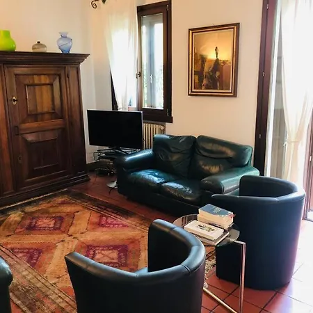 בית הארחה La Casa Di Marina