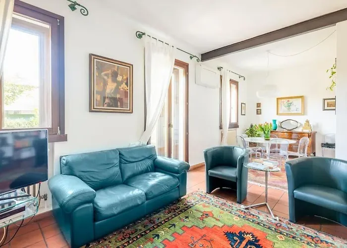 La Casa Di Marina Gasthof Ferrara